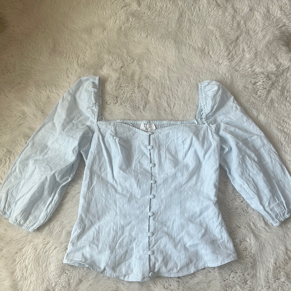 NWOT BLUE TOP